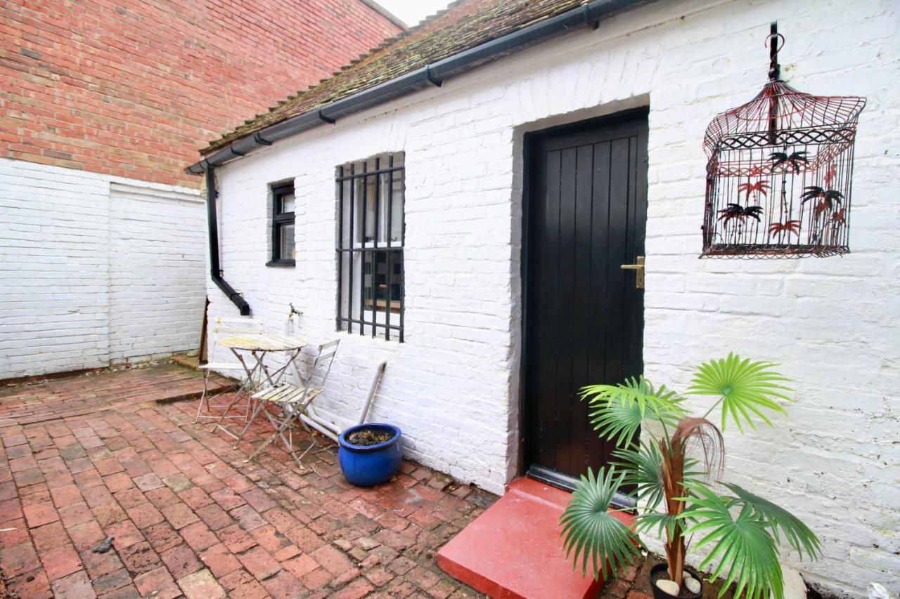 The Little Cottage By Air Premier Seaford Bagian luar foto